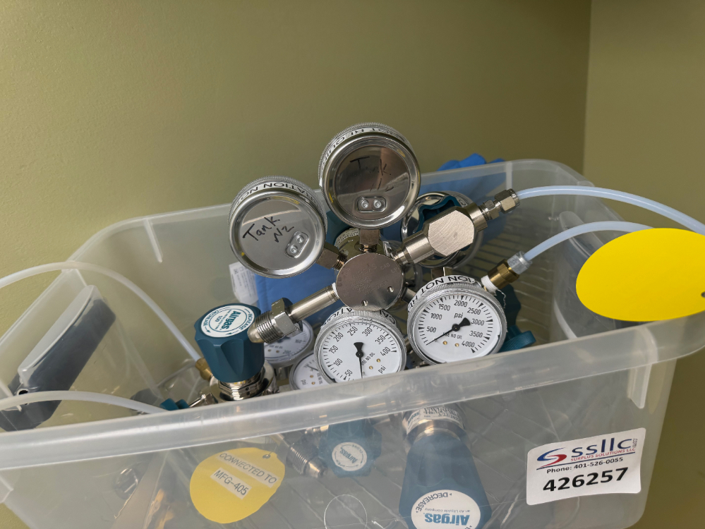 Image of Airgas Gas Regulators - Quantity 4